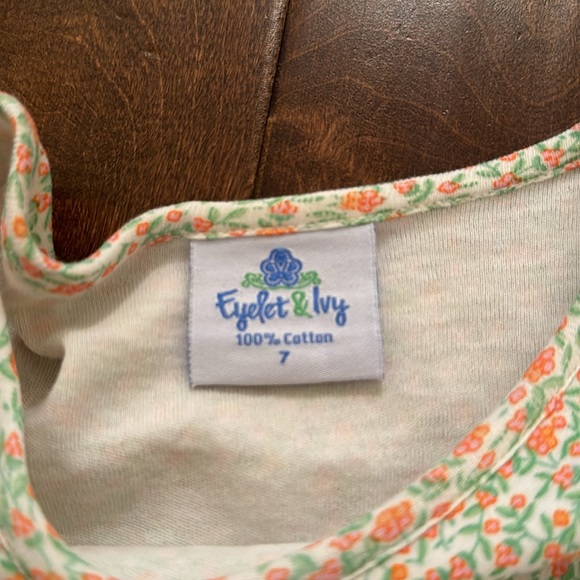 NWOT Eyelet & Ivy Sophie Top in Harvest Floral size 7, but appears to be a 6 - Picture 4 of 6